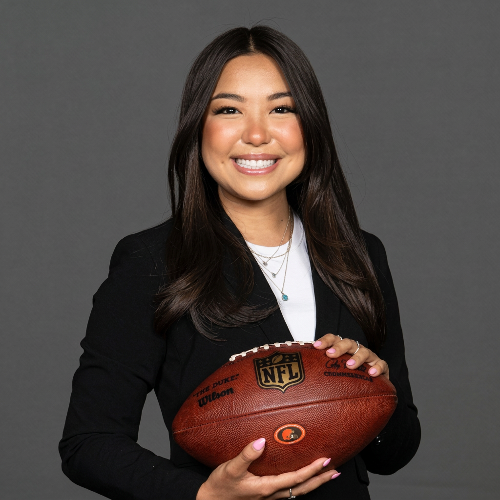 Elena Chung
